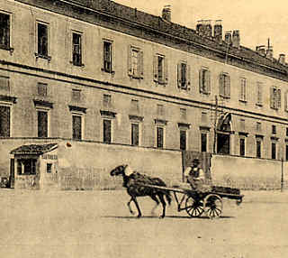 in piazza del Mercato
