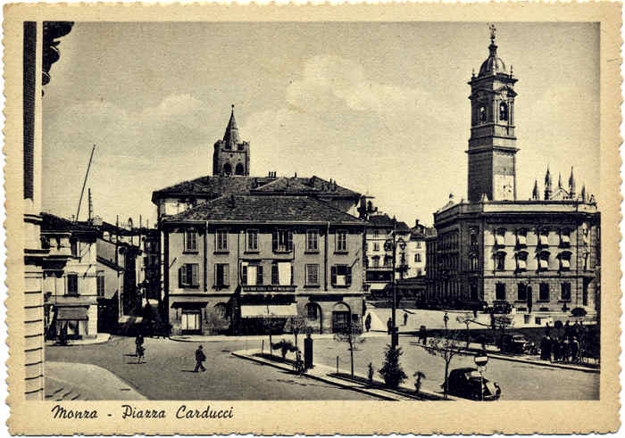 Piazza Carducci - 1941