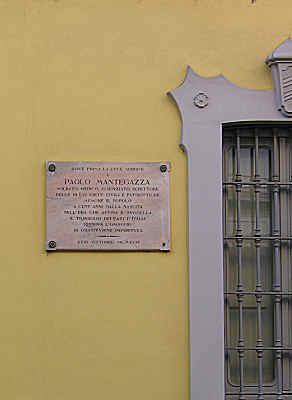 targa in via Zucchi 