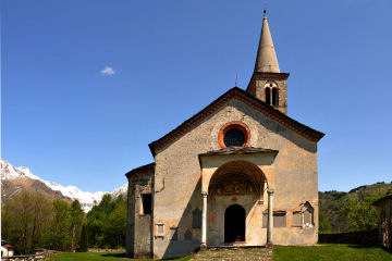 Livo, San Giacomo Vecchia, esterno